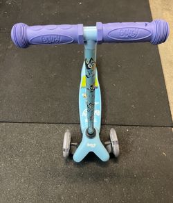 Bluey Scooter 