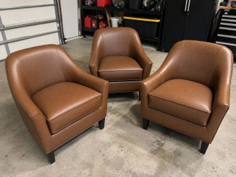 Set of 3 Matching Accent Chairs – Excellent Condition