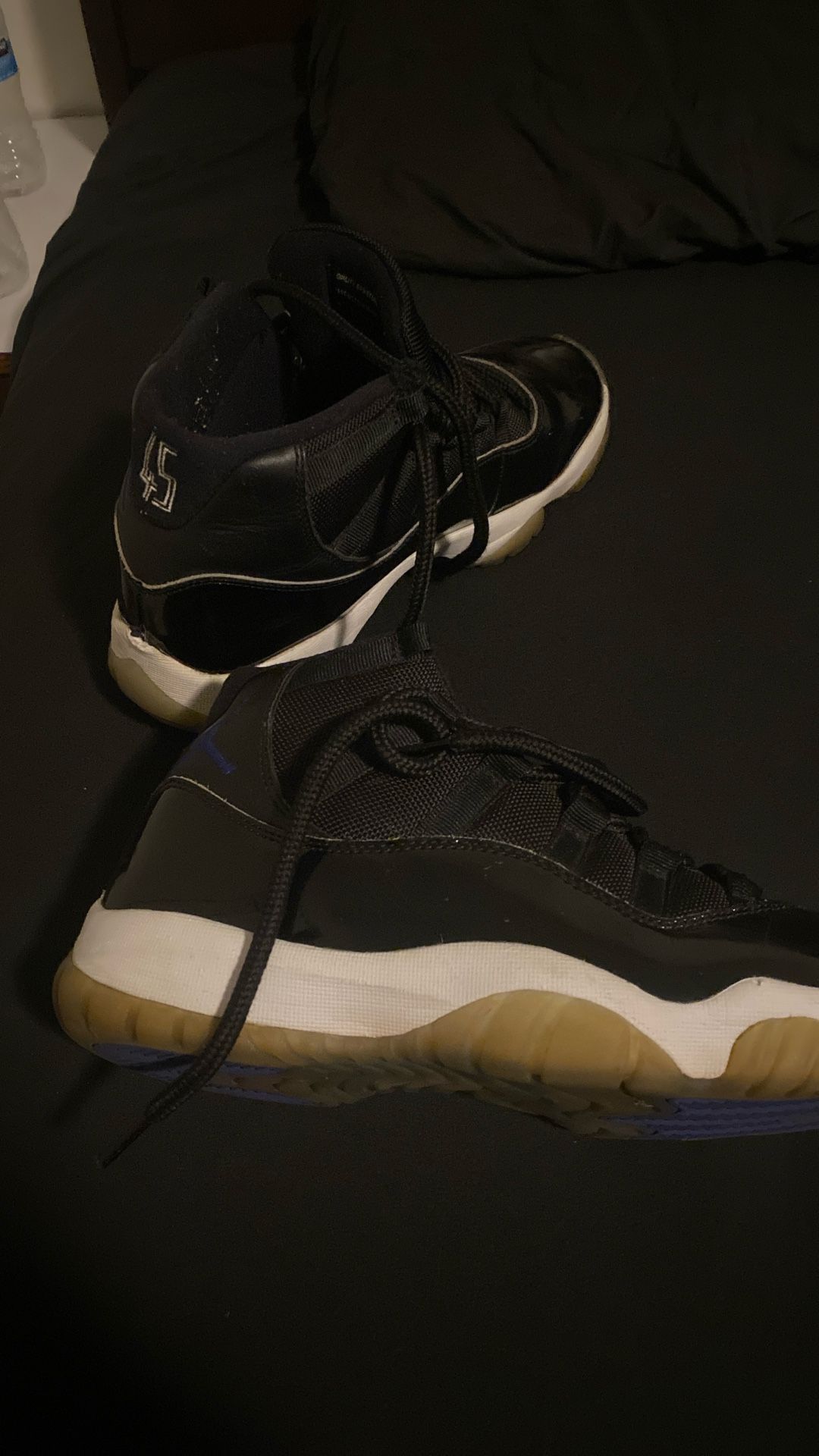 Jordan 11 Retro Space Jam