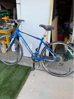 2 beautiful carbon fiber bikes in good condition. $200 for both.