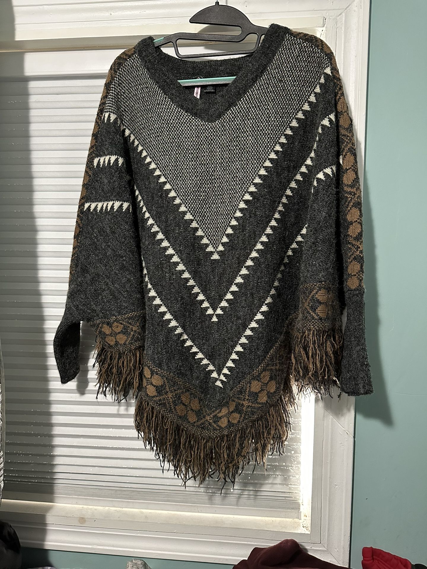New, size XS(but i think it fits size S-M)Pick up near Tully and Monterey SJ CA 95112