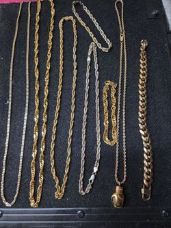 HCT 925  sterling  silver chains  make me a offer take all . NOT FREE