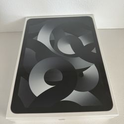iPad Air 5th Generation  - 64 GB - WiFi + Cellular (Latest Model)
