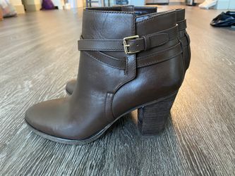 Cole Haan ankle bootie 7M