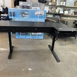 Standing electric L- Desk