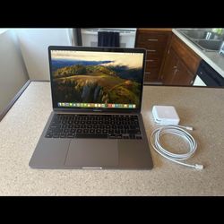 MacBook Air M2