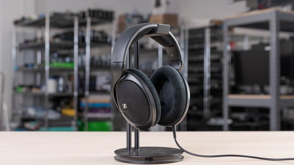 Sennheiser HD 560 S Over-The-Ear Audiophile Headphones