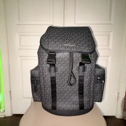 Michael Kors : Cooper Logo Backpack