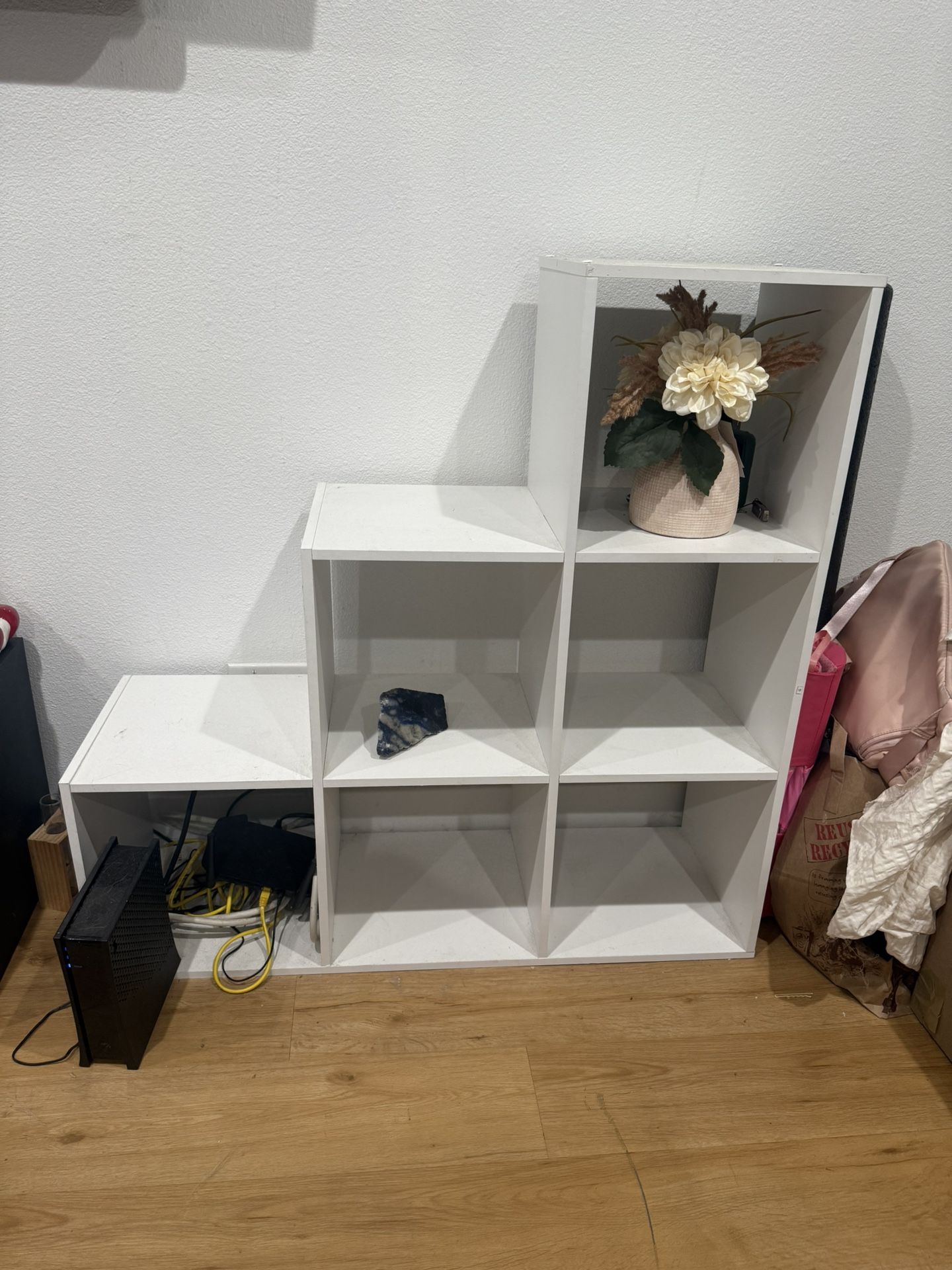 2 Modern White Cube Step Shelf – 6-Cube Organizer