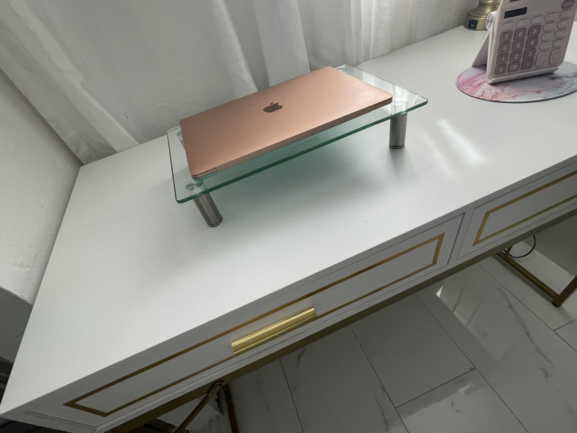 Vanity Desk Make Up Organizer Desk