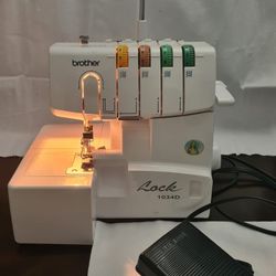 Brother 1034D 3/4 Thread Sewing Server Overlock Machine 