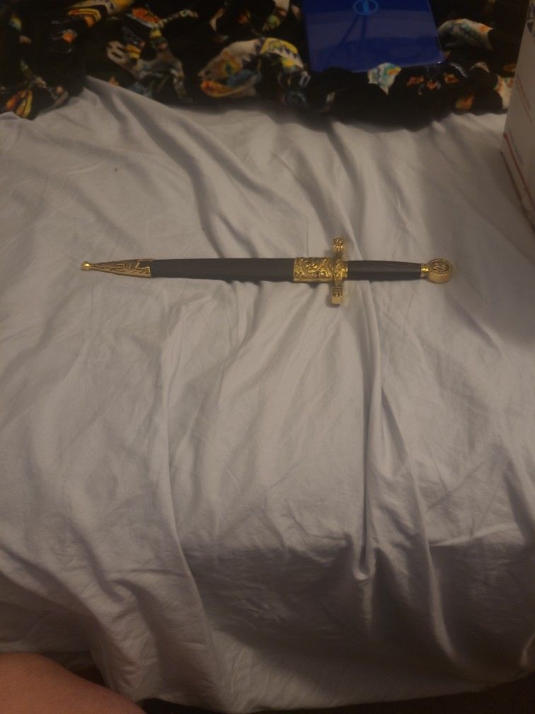 Decorative Golden Painted Dagger