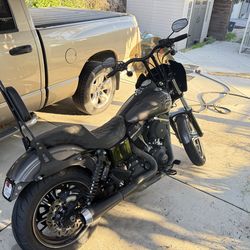 Harley Davidson Dyna Streetbob