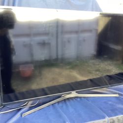 Samsung 42” Flatscreen Smart TV