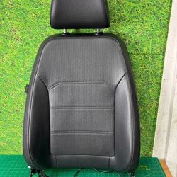 12-15 VOLKSWAGEN PASSAT FRONT RIGHT PASSENGER SEAT UPPER CUSHION OEM