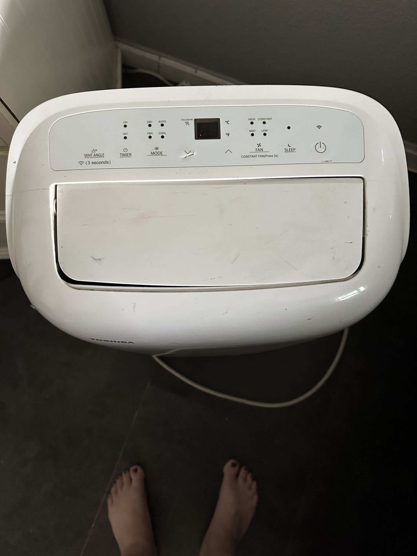 TOSHIBA AC Portable