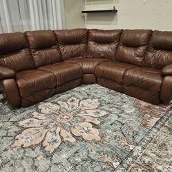 Leather Couch With Three Power Recliners