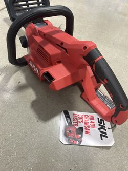 New 14” Powercore Skil 40 Volt Cordless Chainsaw With Battery And Charger