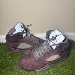 Jordan 5 ”Burgundy “
