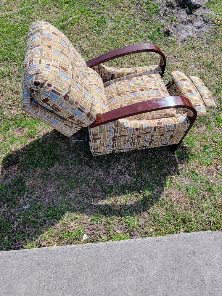 2 Reclining Couches For Sale 