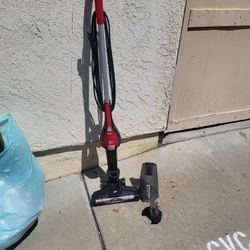 Dirt Devil Vacuum