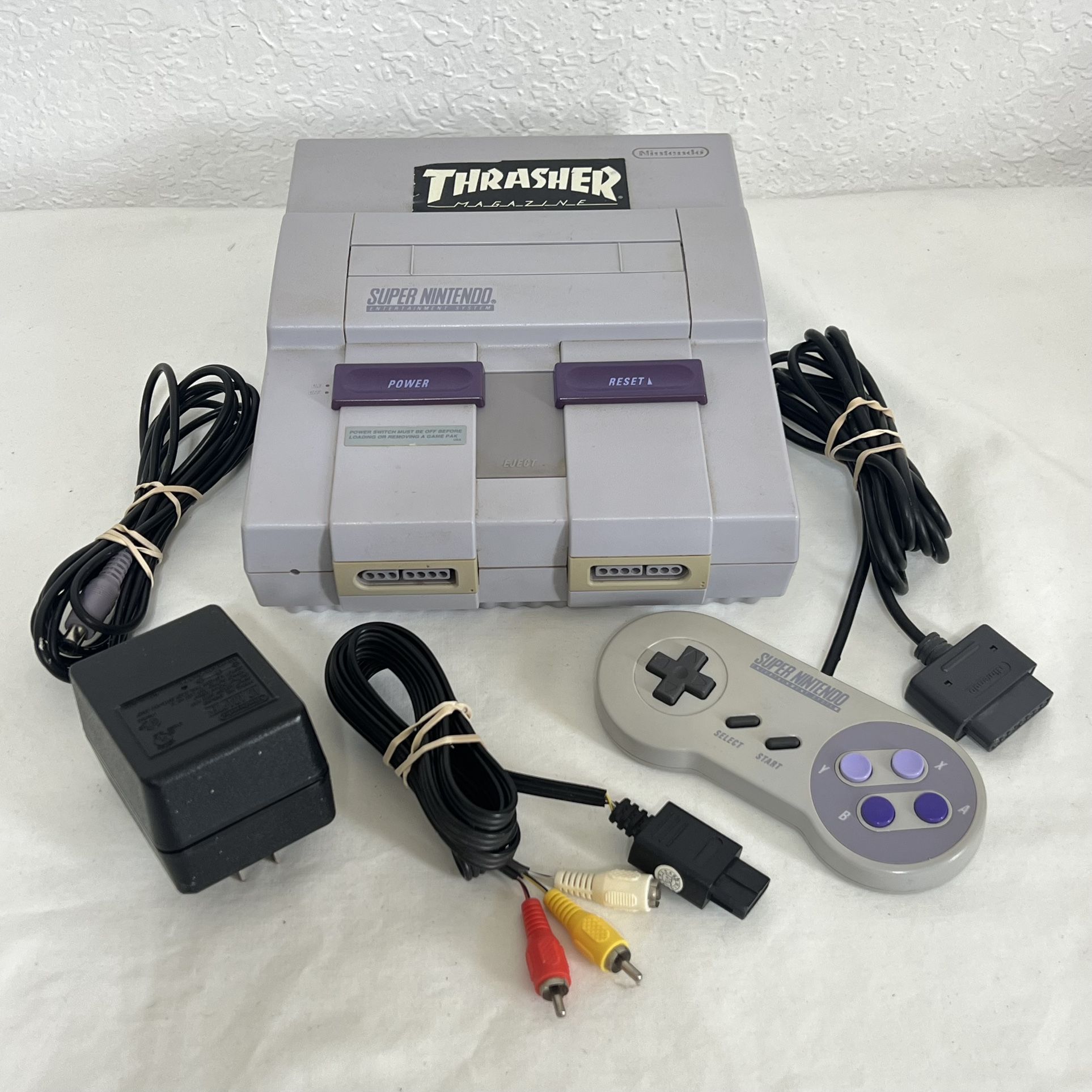 Super Nintendo SNES Console Bundle Oem With Controller All Cables Tested