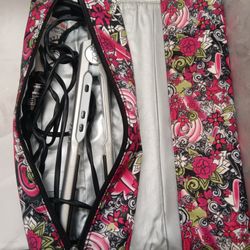 Zoe Flat Iron And Detachable Heat Resistant Mat