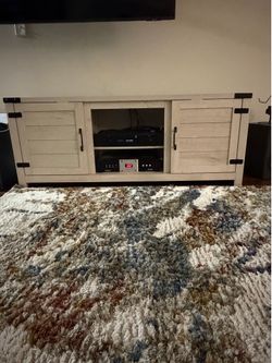 Farmhouse TV Stand/Entertainment Center