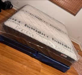 NEW MATTRESS KING SIZE PILLOW-TOP WITH BOX SPRING