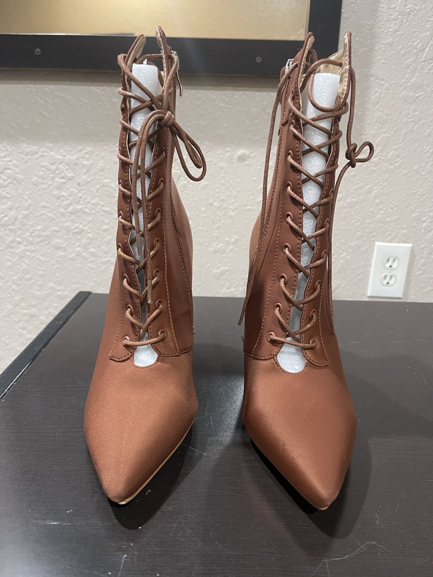 Heel Boot