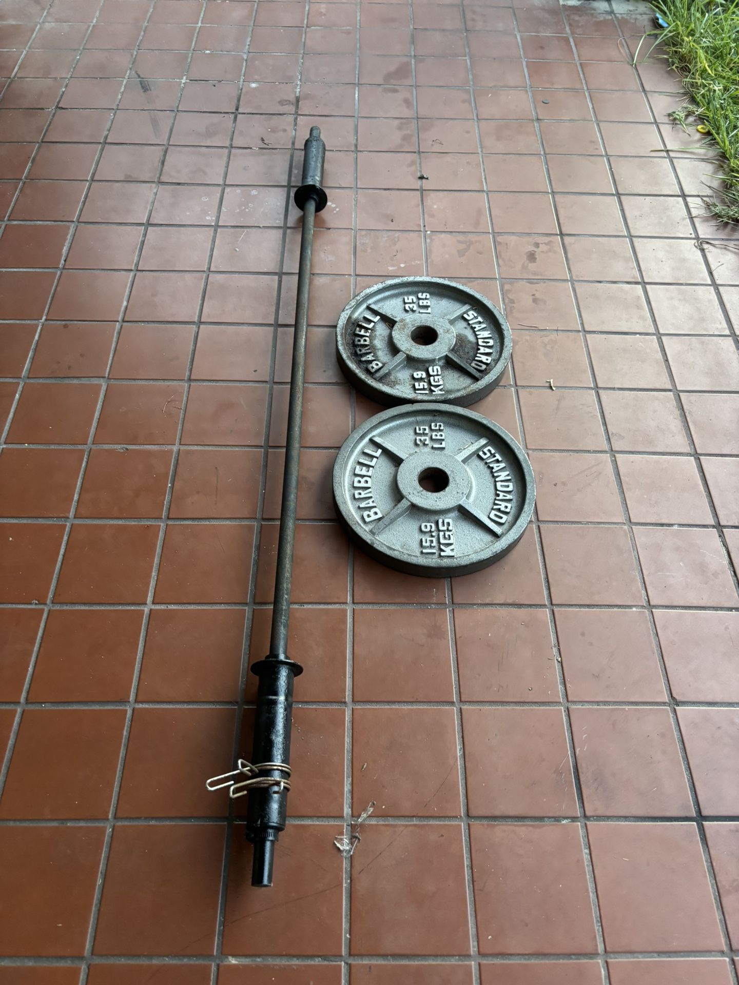 Weight Set with Bar