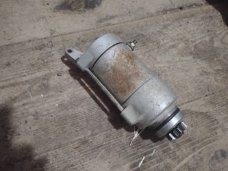 Starter: Yamaha V-star 1100 