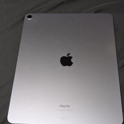 Purple iPad M2 13 inch 