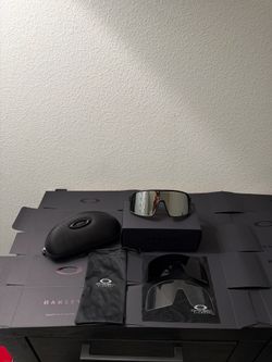 Oakley Sutro