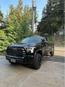 2025 Toyota Tundra Crewmax