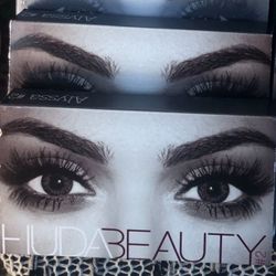 Huda Eyelashes Alyssa #2 ..$10 each.. Authentic from Huda Beauty.