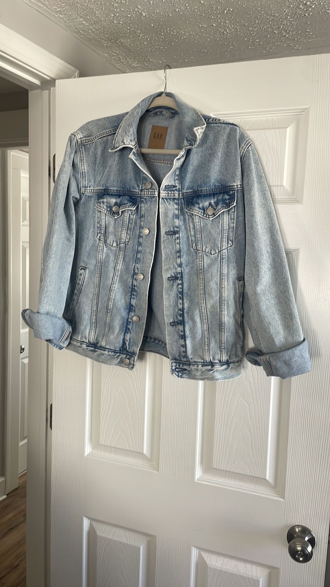 GAP DENIM JACKET