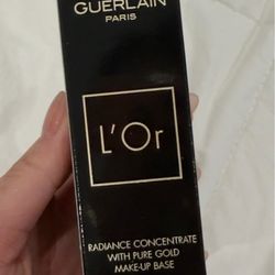 Guerlain L’Or Radiance Primer Gold Flakes NEW
