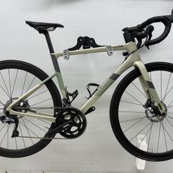 🚴‍♂️ Cannondale SuperSix EVO Disc – Size 51 – Shimano Ultegra R8000 💥 Hologram 35 Carbon Wheels • Prologo Saddle