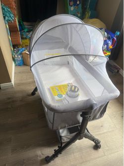 Baby crib free
