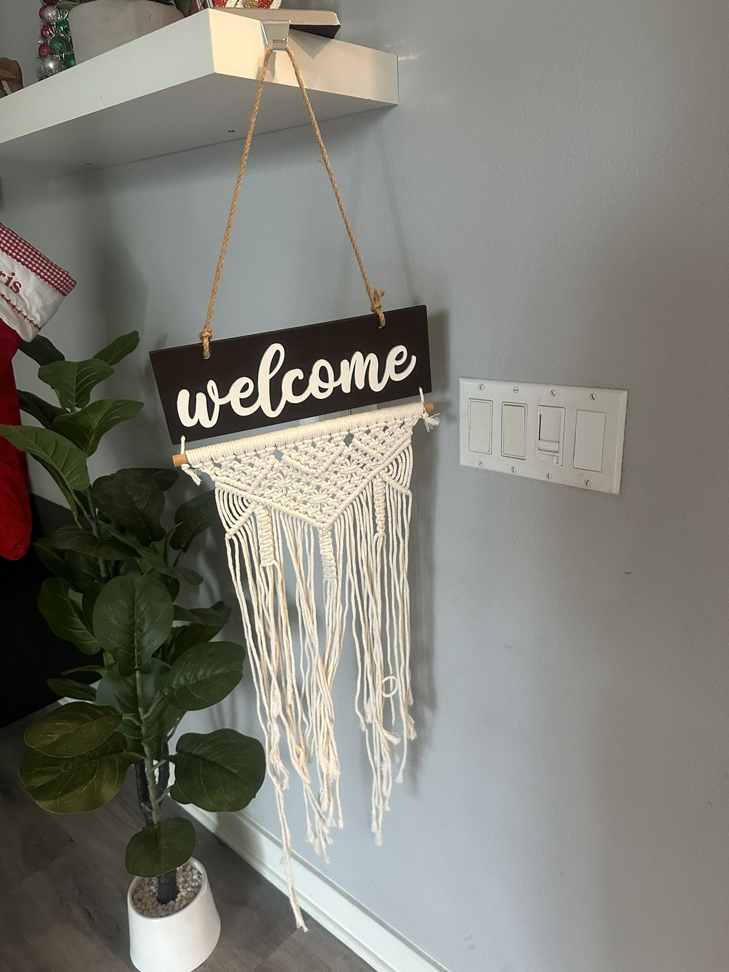 Hanging Welcome Sign