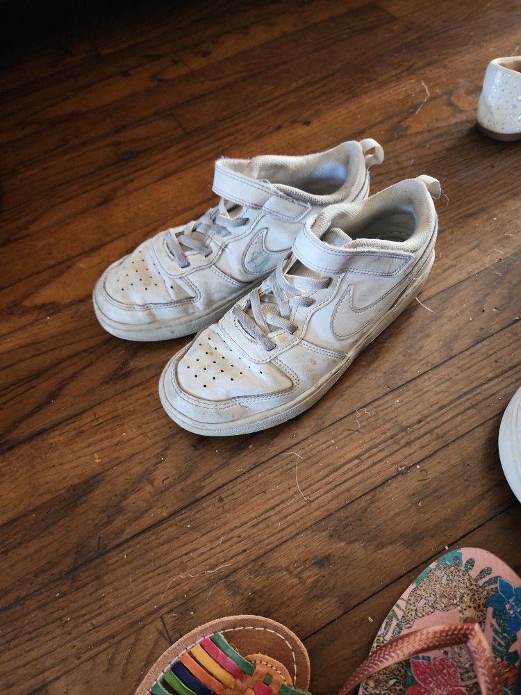 Nike Shoes Kids Size 3y