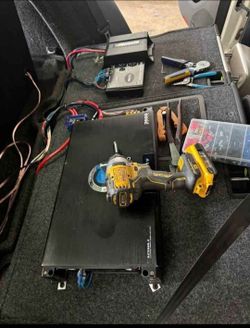 Car Audio/stereos/subs