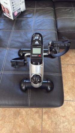Evoland under desk exerciser