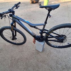 2025 Orbea Rise Bike