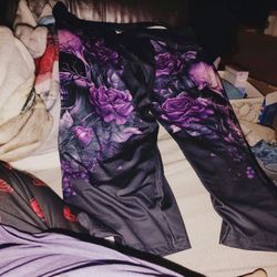 Skull Legging Capris 