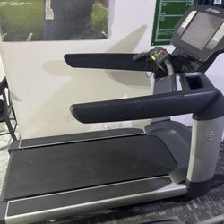 Commercial Grade Treadmill 