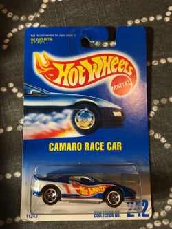 Hot Wheels #242 Camaro Race Car w/ 5SP’s