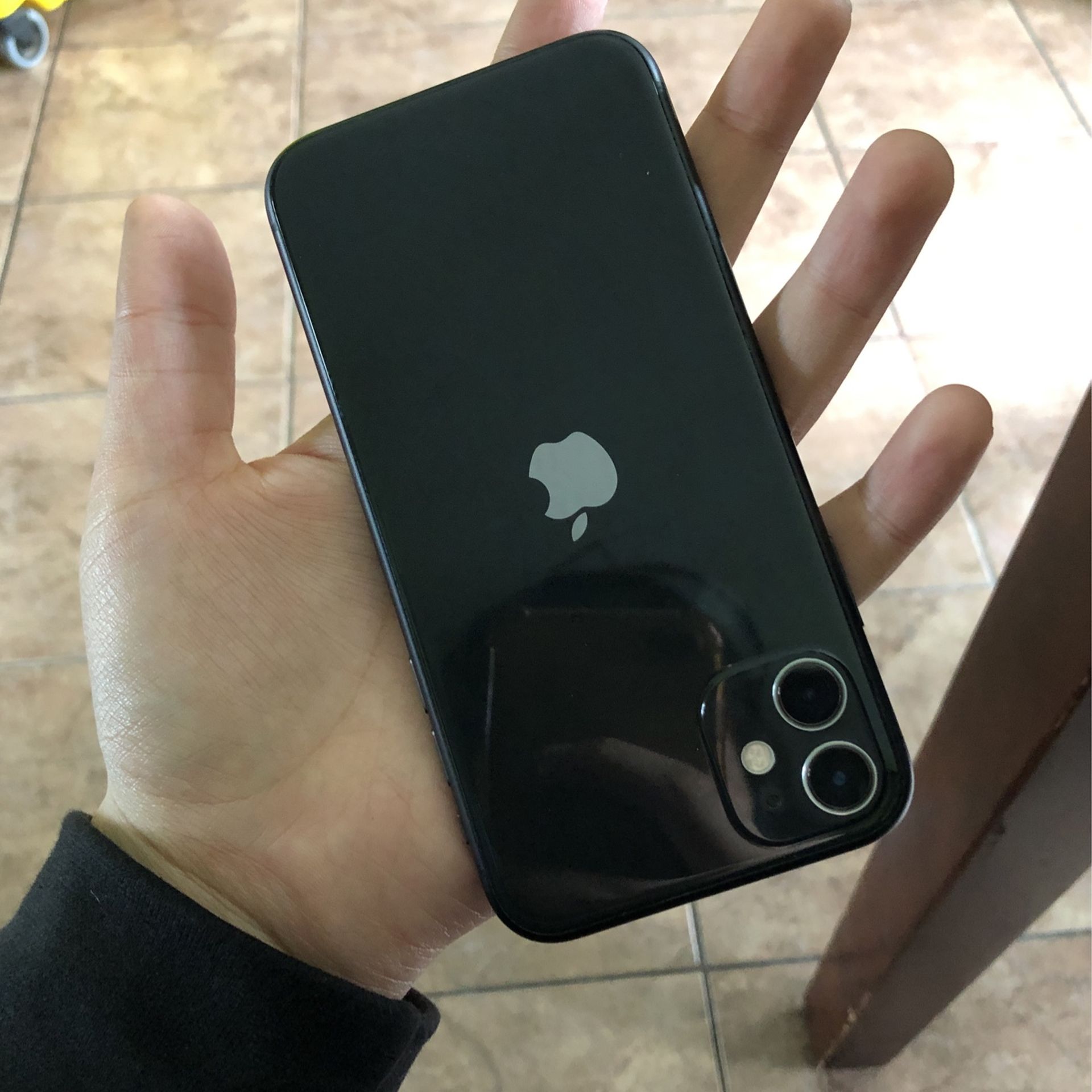 iPhone 11