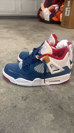 Jordan 4